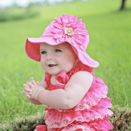 Pretty in Pink: the Perfect Pink Hat for you Baby Girl