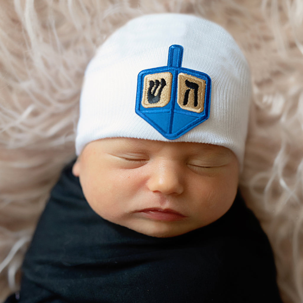 Gender Neutral Newborn Baby Hospital Beanie Hat, White Color, Dreidel Patch