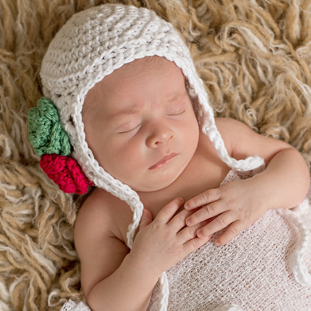 White Crochet Beanie Bonnet Hat For Newborn Baby Girl With Red and Green Flower Infant Hat Newborn Crochet Baby Hat